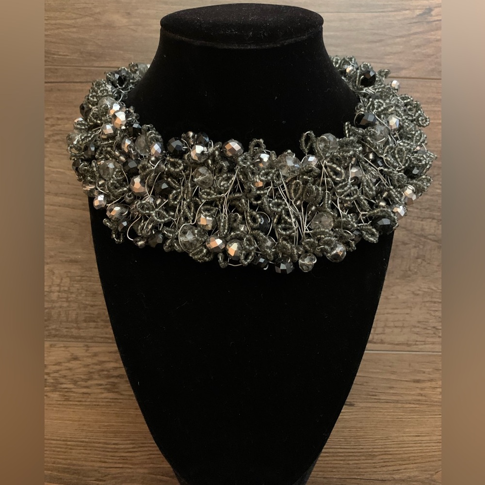 NEW Stunning Statement Necklace